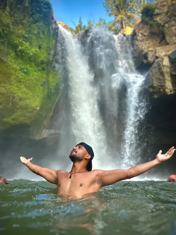 Tegenungan Waterfall visitor photo 6